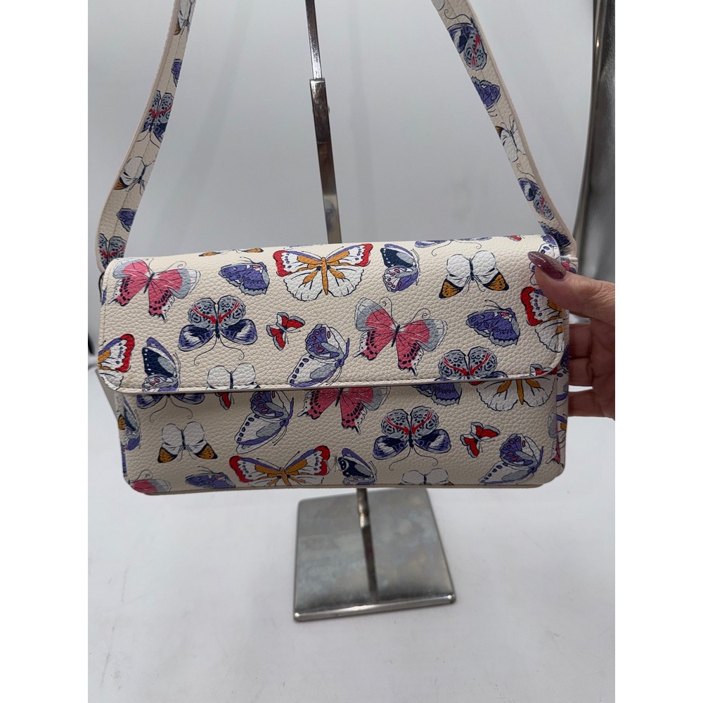 Vera Bradley Butterflies in Flight Flap Shoulder Bag Faux Leather 52207-23440 - Picture 2 of 10